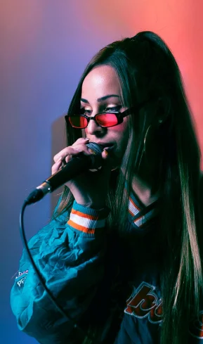 Zil Holding Laura West